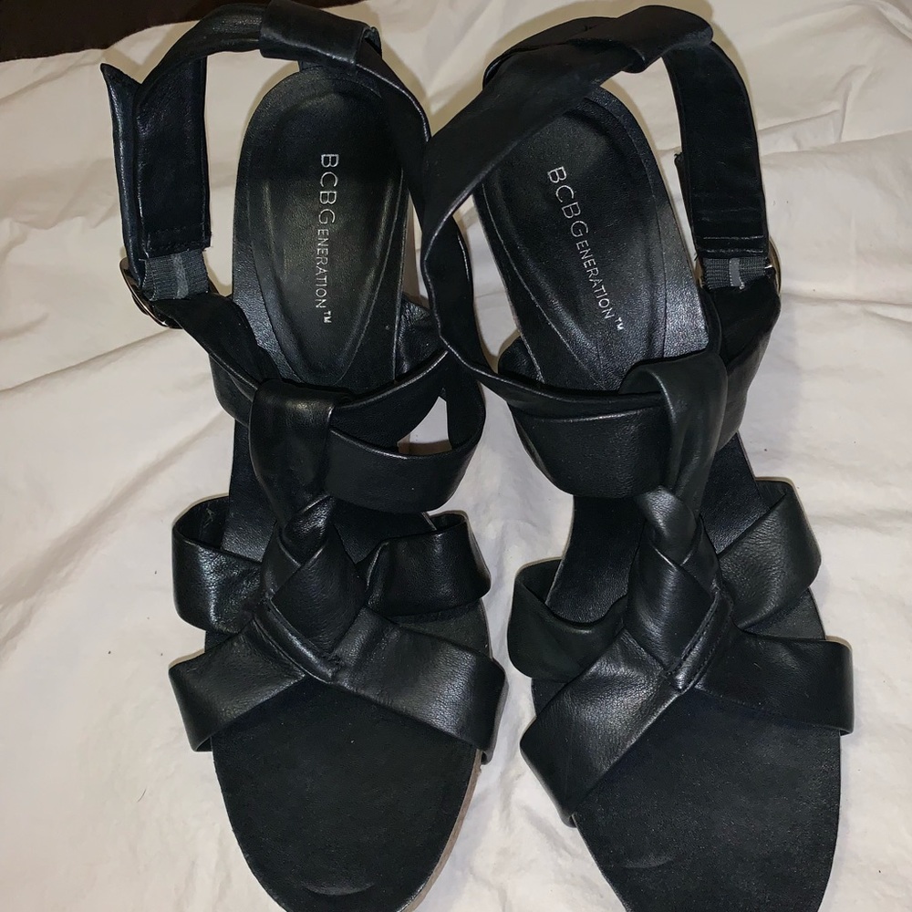 BCBGeneration black leather strappy wedges size 10